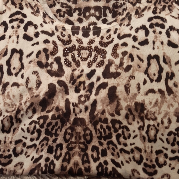 Two Shirts- One XL, One 1X - Picture 7 of 11